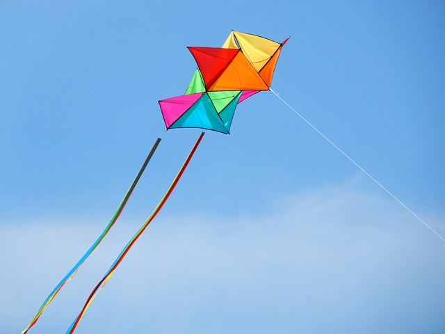 Kite pixabay dragons 2475205 640